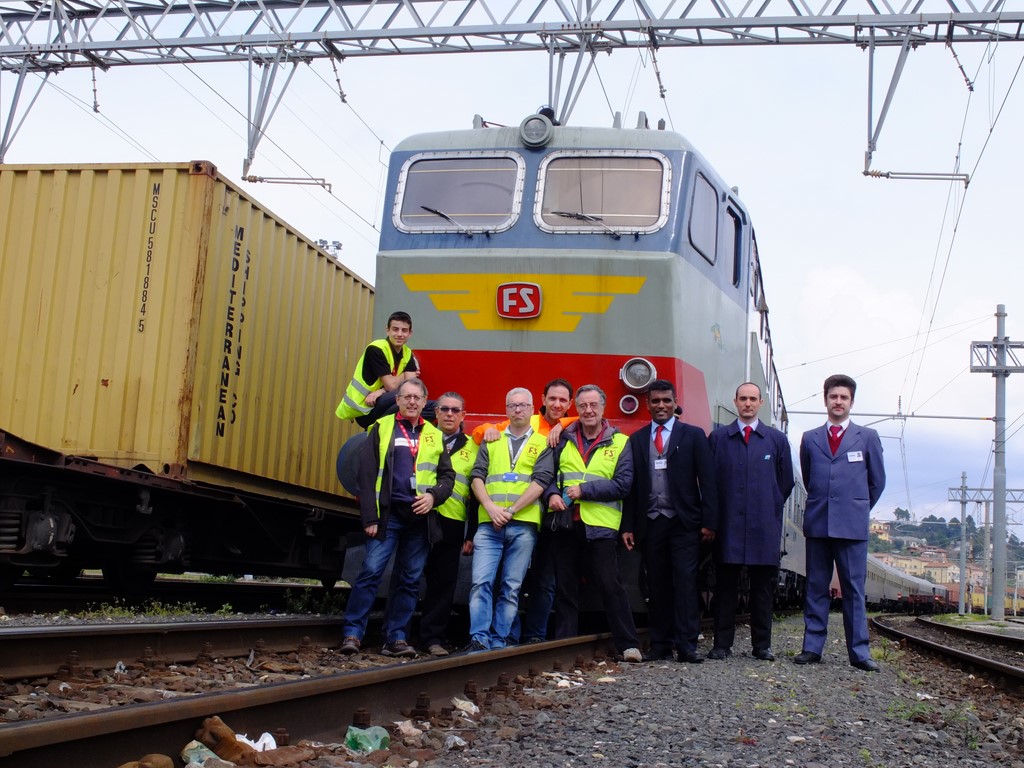 Treni, scorci, panoramiche volontari e personale FFSI di La Spezia