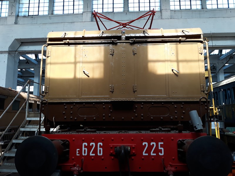 Ultimo chilometro per il locomotore E.626.225